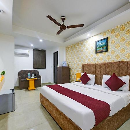 ניו דלהי Hotel Kelvish Free Airport Pickup מראה חיצוני תמונה